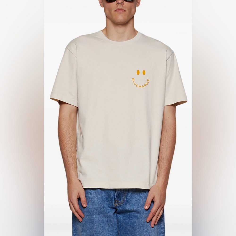 💥PRICE DROP💥 BLUEMARBLE Smiley Face Tee